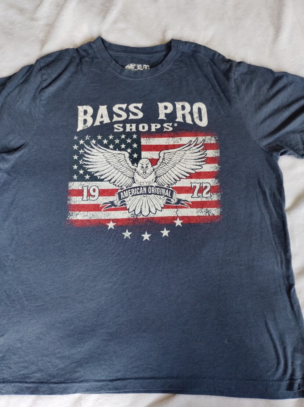 Bass Pro Shops Mens T Shirt XL American Flag Eagle Graphic Tee Navy Blue